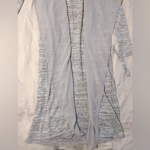 GUESS Chiffon Soft Gray Summer Duster Sweater XXS - Picture 7 of 14